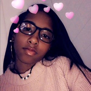 Meet your Posher, Mya